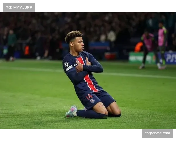 巴黎小将杜埃因伤缺阵数周 球队攻击线轮换面临考验 巴黎小将杜埃因伤缺阵数周 球队攻击线轮换面临考验